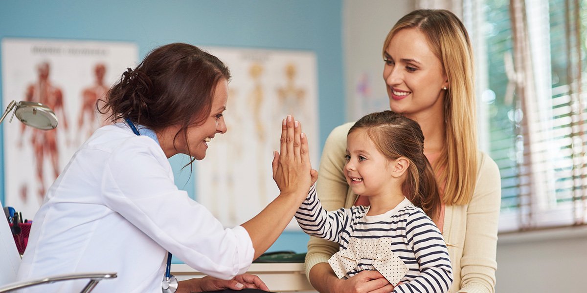 Holistic Pediatrician In San Francisco high fives with a young child
